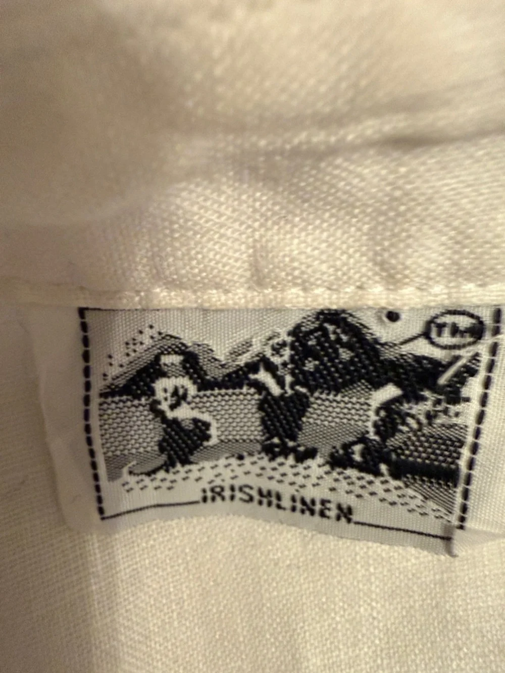 Richard Malcolm Irish Linen Ladybug Embroidered Button Top White Size L - Picture 3 of 8